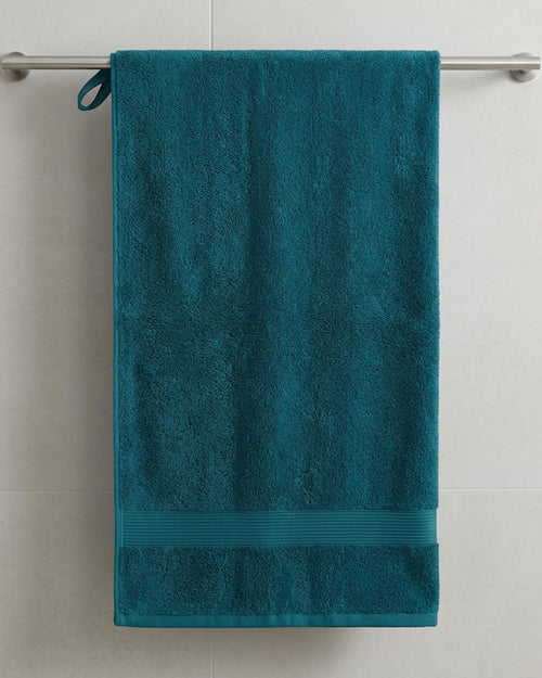 Wfkvd Combed Cotton Terry Bath Towel Deep Teal - Lifestyle view