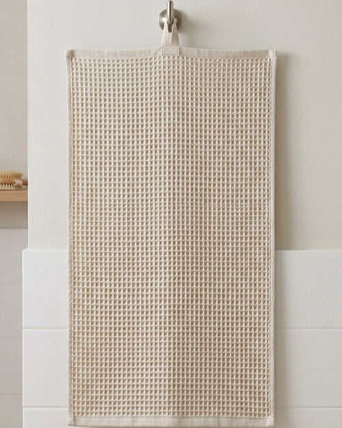 Wfkvd Cotton Waffle Weave Bath Towel Oatmeal - Lifestyle view