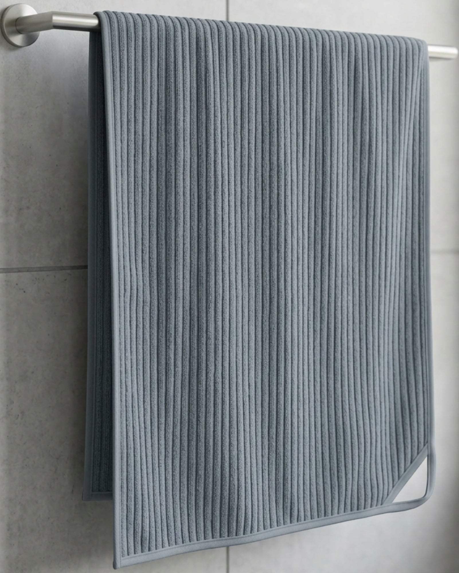 Wfkvd Ribbed Microfiber Bath Towel Slate - Lifestyle view